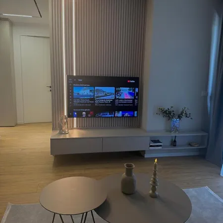 Coral's Luxury Seaview דירה Vlorë